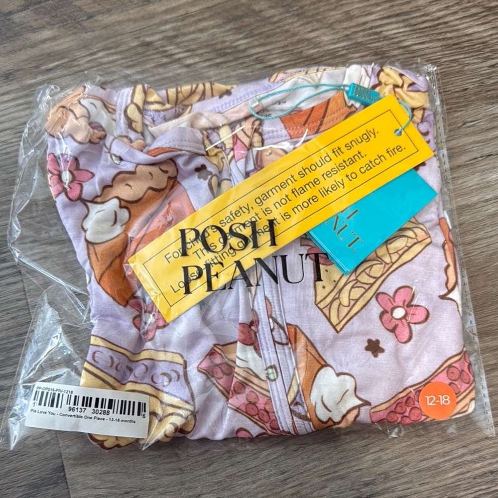 Posh Peanut Pie Love You Convertible Sleeper NIB